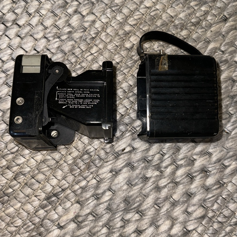 Vintage Brownie Hawkeye Camera - Picture 6 of 8